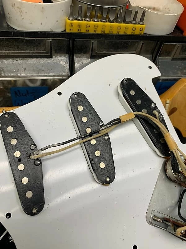 Empire Guitars 1986 Fender AVRI '57 Stratocaster