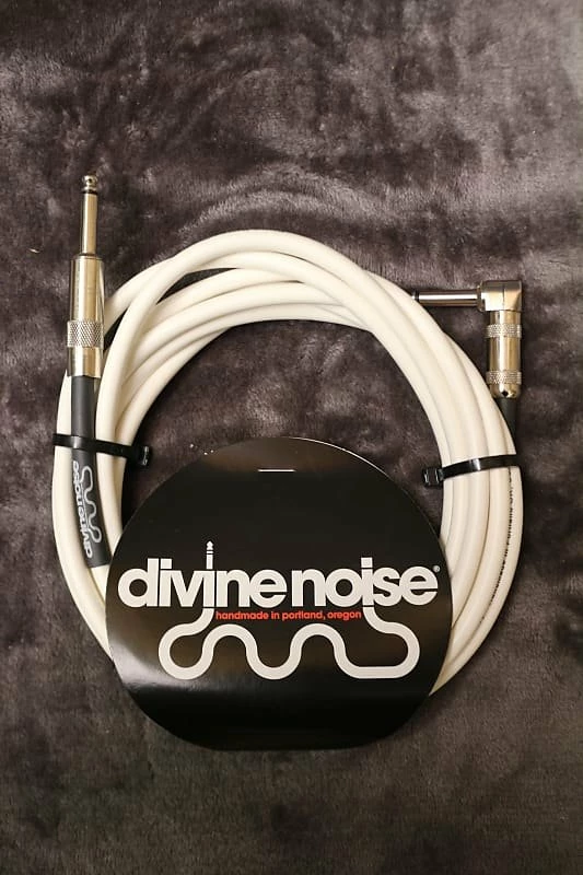 Empire Guitars Accessories Divine Noise 25ft Instrument Cable ST-RA (Straight-Right Angle) White *Free Shipping In The USA*