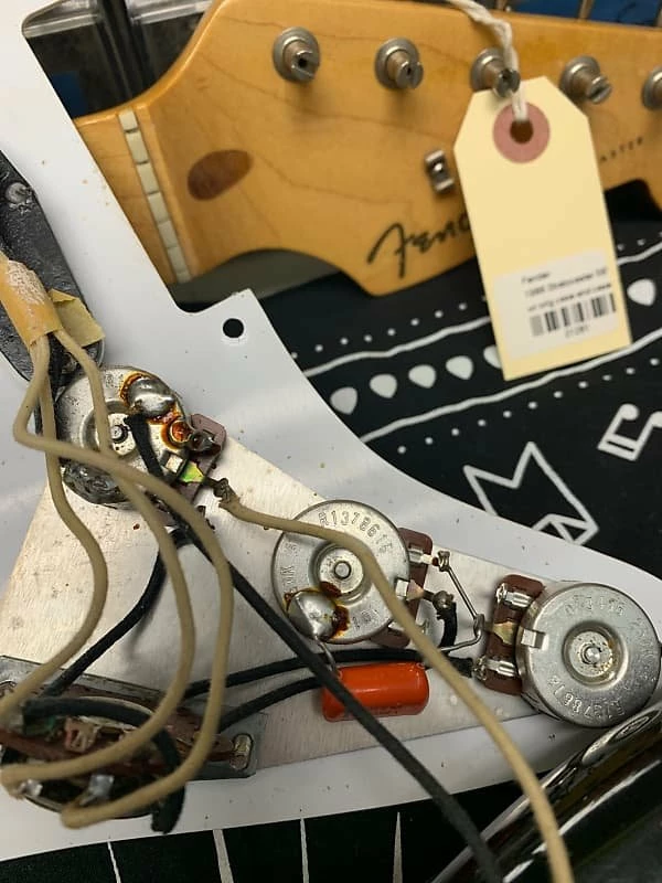 Empire Guitars 1986 Fender AVRI '57 Stratocaster