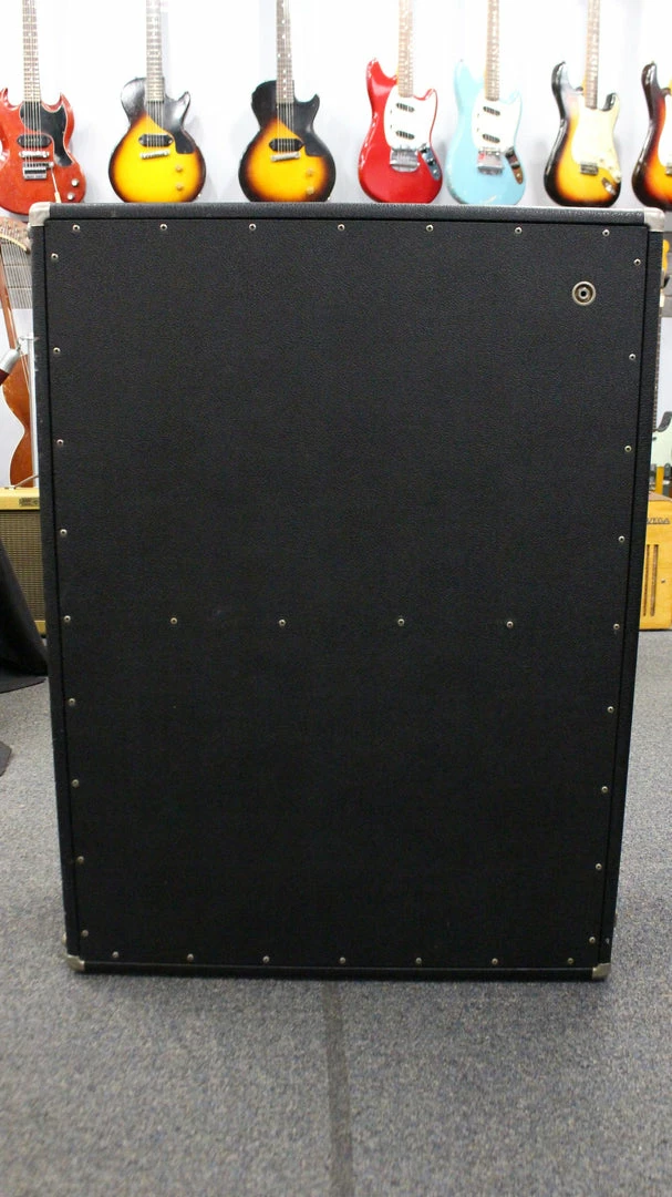 Fender Musical Instruments Fender 1968 2x12 Cab Amps